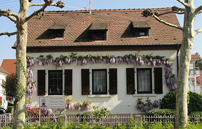 Bestattungshaus